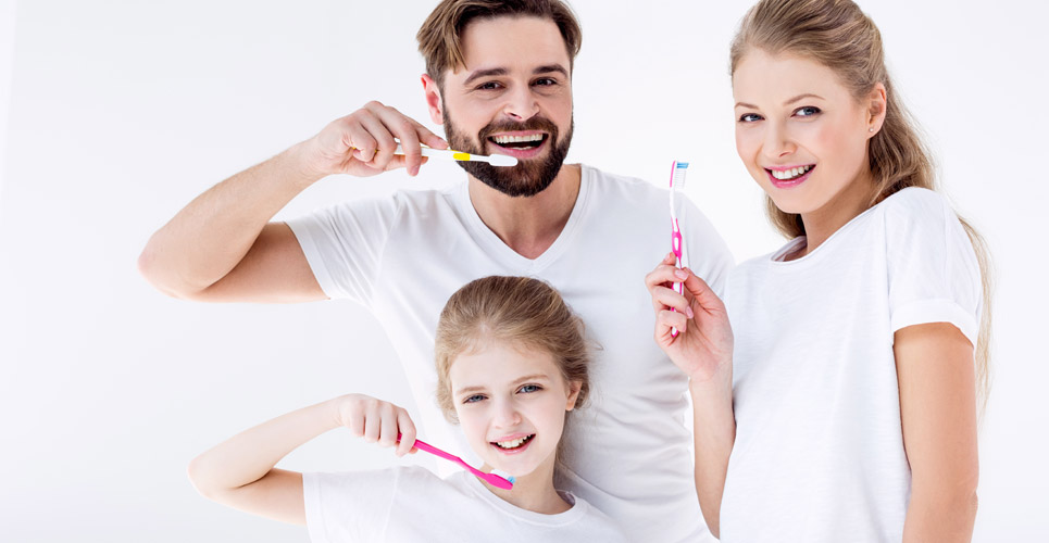 A good oral hygiene begins with a proper tooth brushing                                